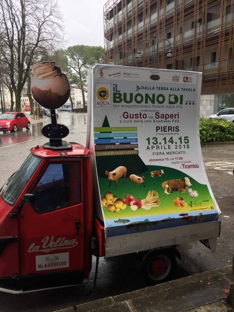 Pubblicità di grande formato per il tour Il Buono Di