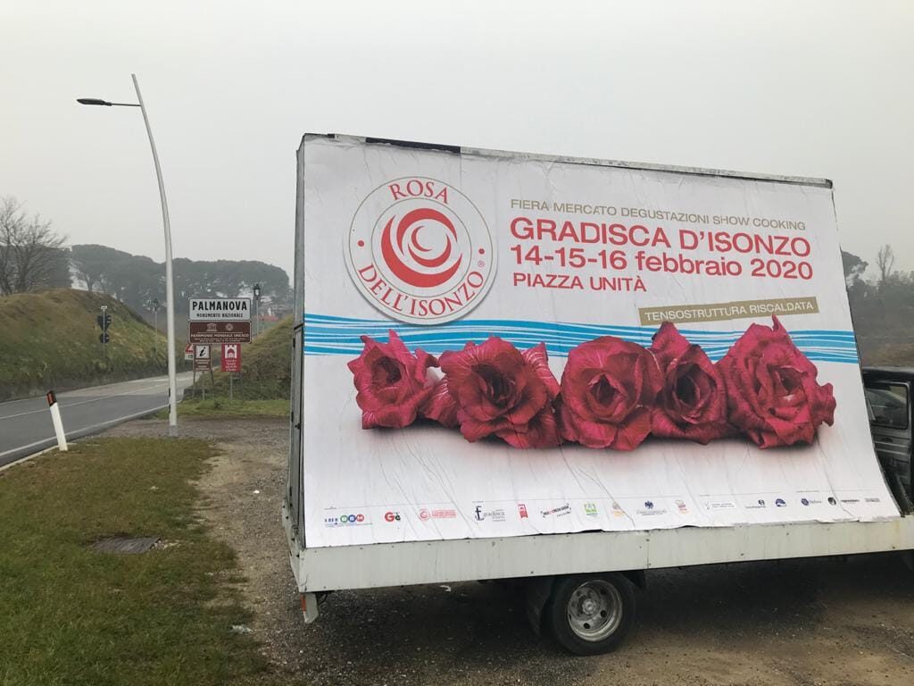 Carrello pubblicitario per La Rosa dell'Isonzo